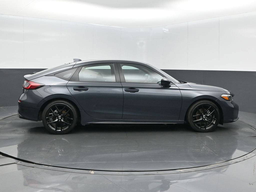 Used 2025 Honda Civic Sport image 25
