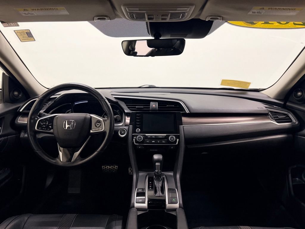Used 2019 Honda Civic Touring image 13
