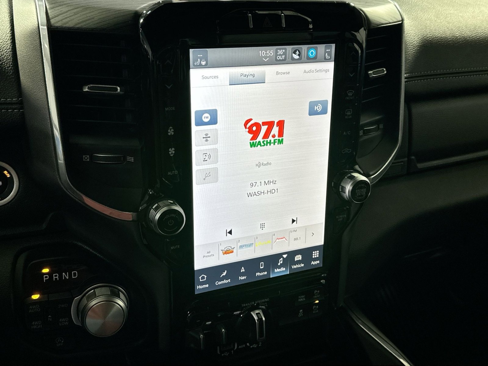 Used 2023 RAM 1500 Laramie image 23