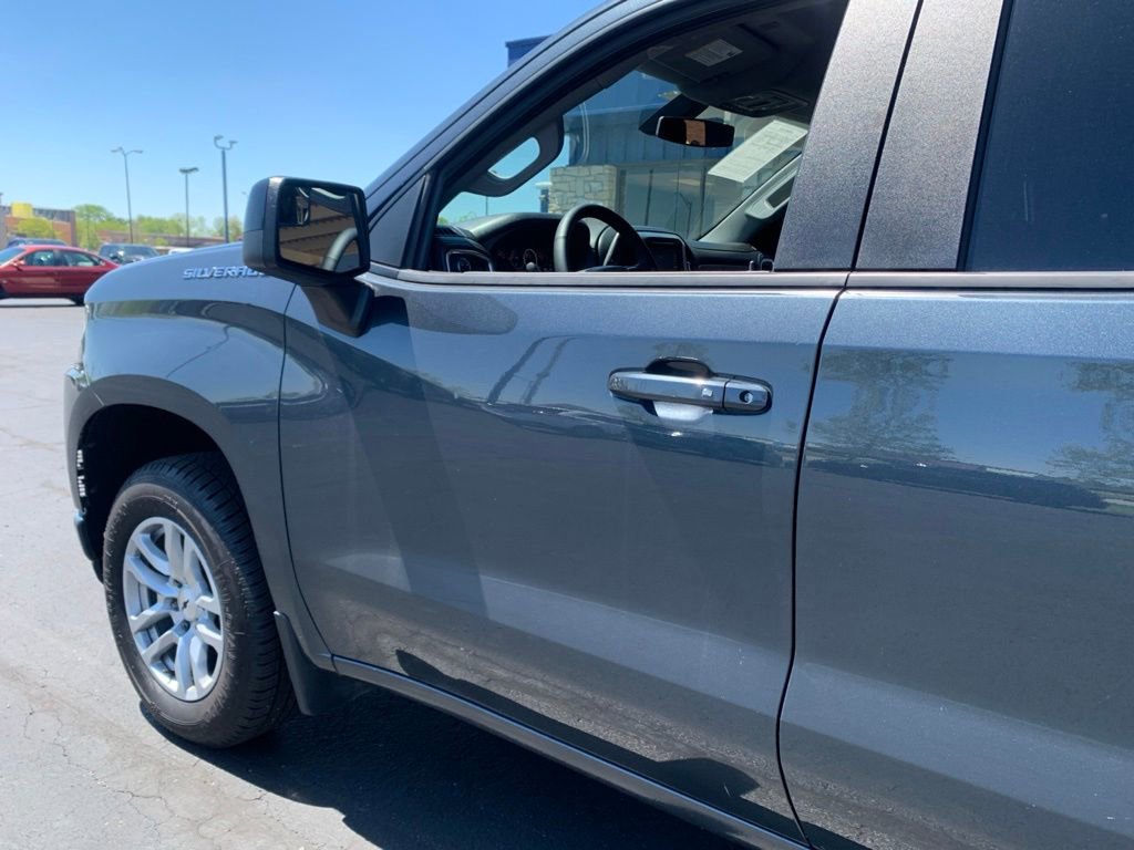 Used 2019 Chevrolet Silverado 1500 RST w/ All-Star Edition AWD/4WD image 12