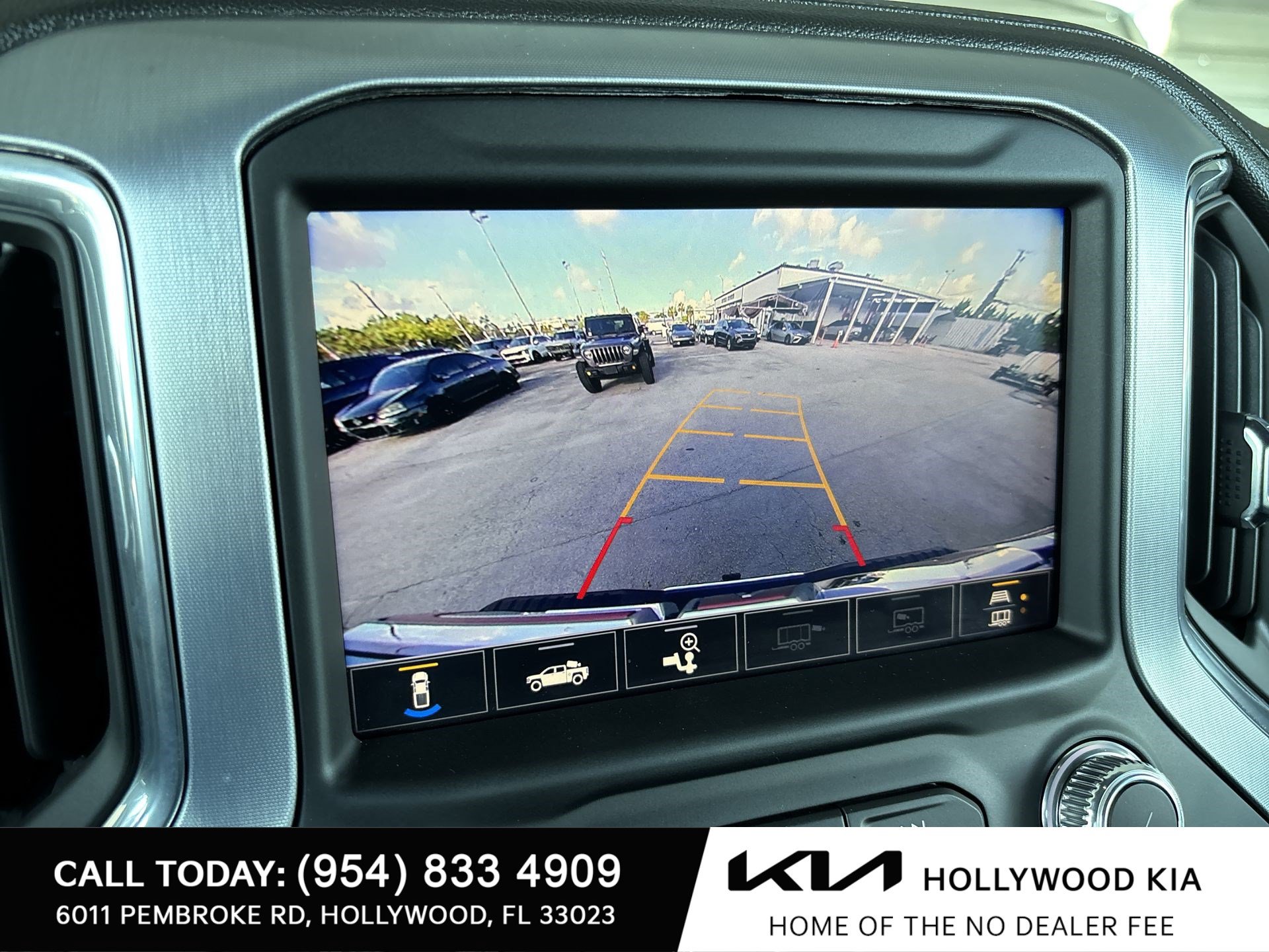 Used 2023 GMC Sierra 2500 SLT AWD/4WD image 23