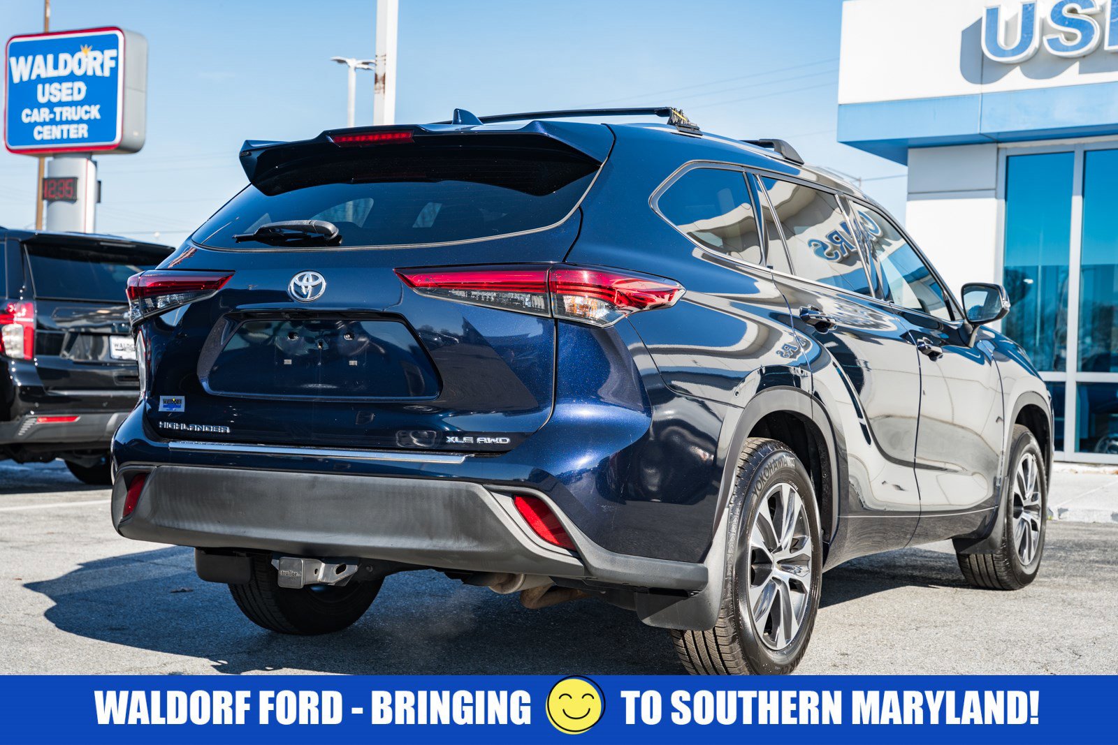 Used 2020 Toyota Highlander XLE image 4