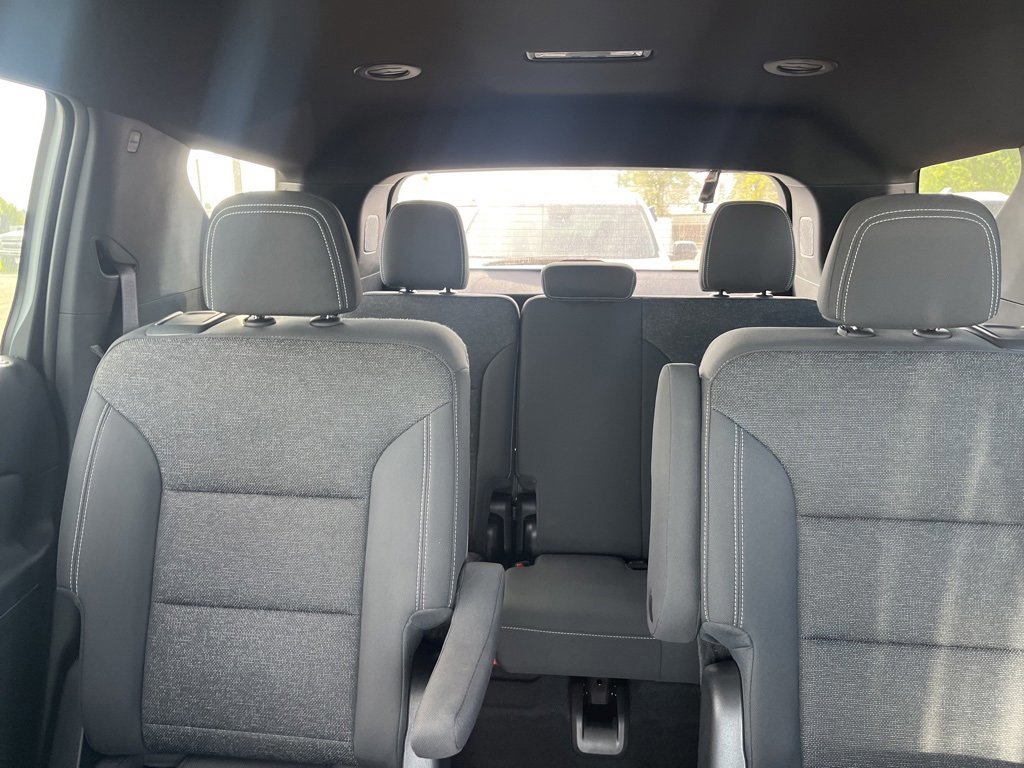 New 2025 Chevrolet Traverse LT w/ Midnight/Sport Edition image 22