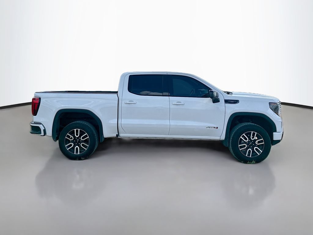 Used 2025 GMC Sierra 1500 AT4 w/ AT4 Premium Package AWD/4WD image 8