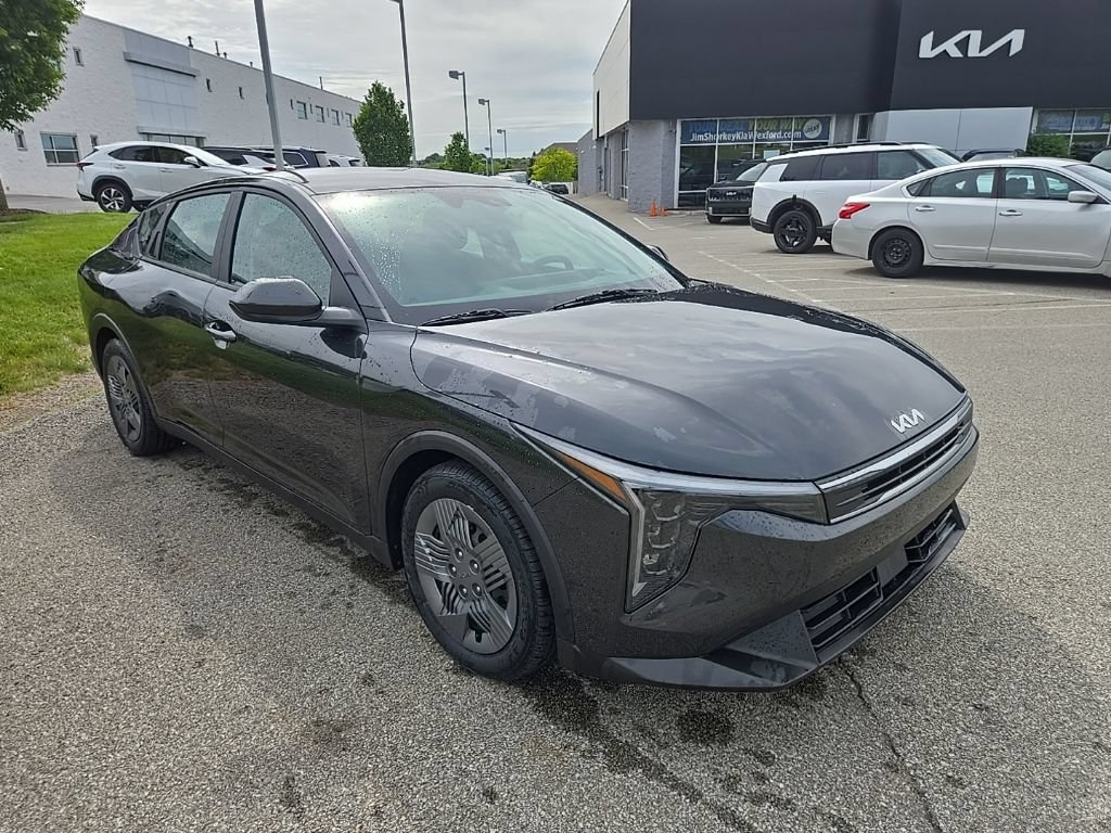 Certified 2025 Kia K4