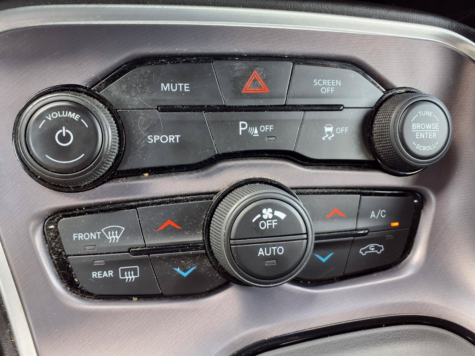 Used 2019 Dodge Challenger GT w/ Performance Handling Group RWD image 7