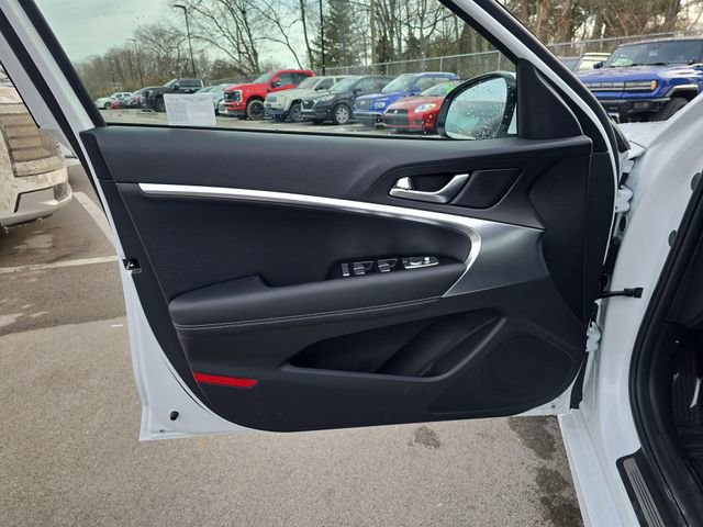 New 2026 Genesis G70 2.5T image 13