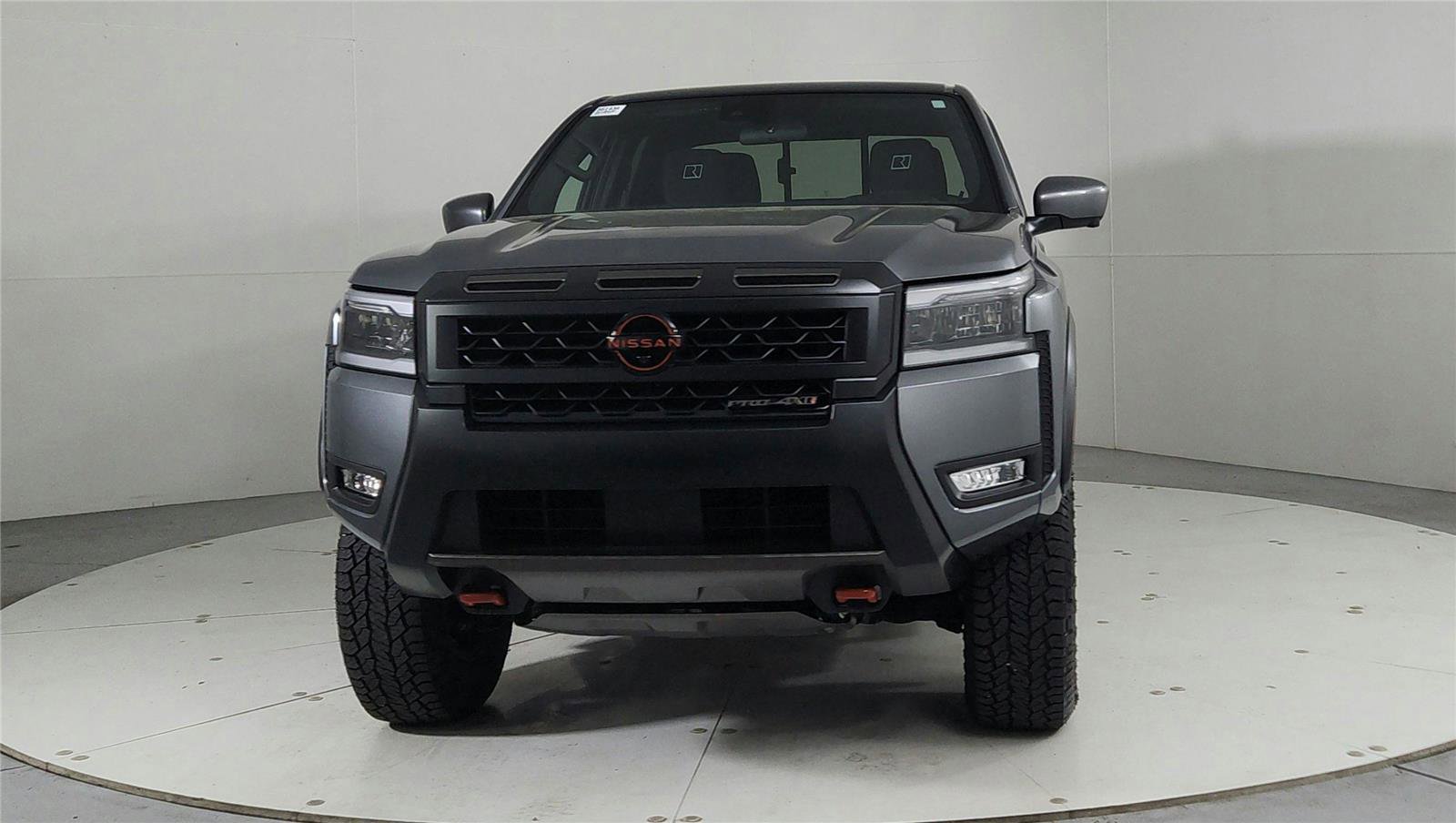 Certified 2026 Nissan Frontier PRO-4X w/ Pro-4x Convenience Package AWD/4WD image 2
