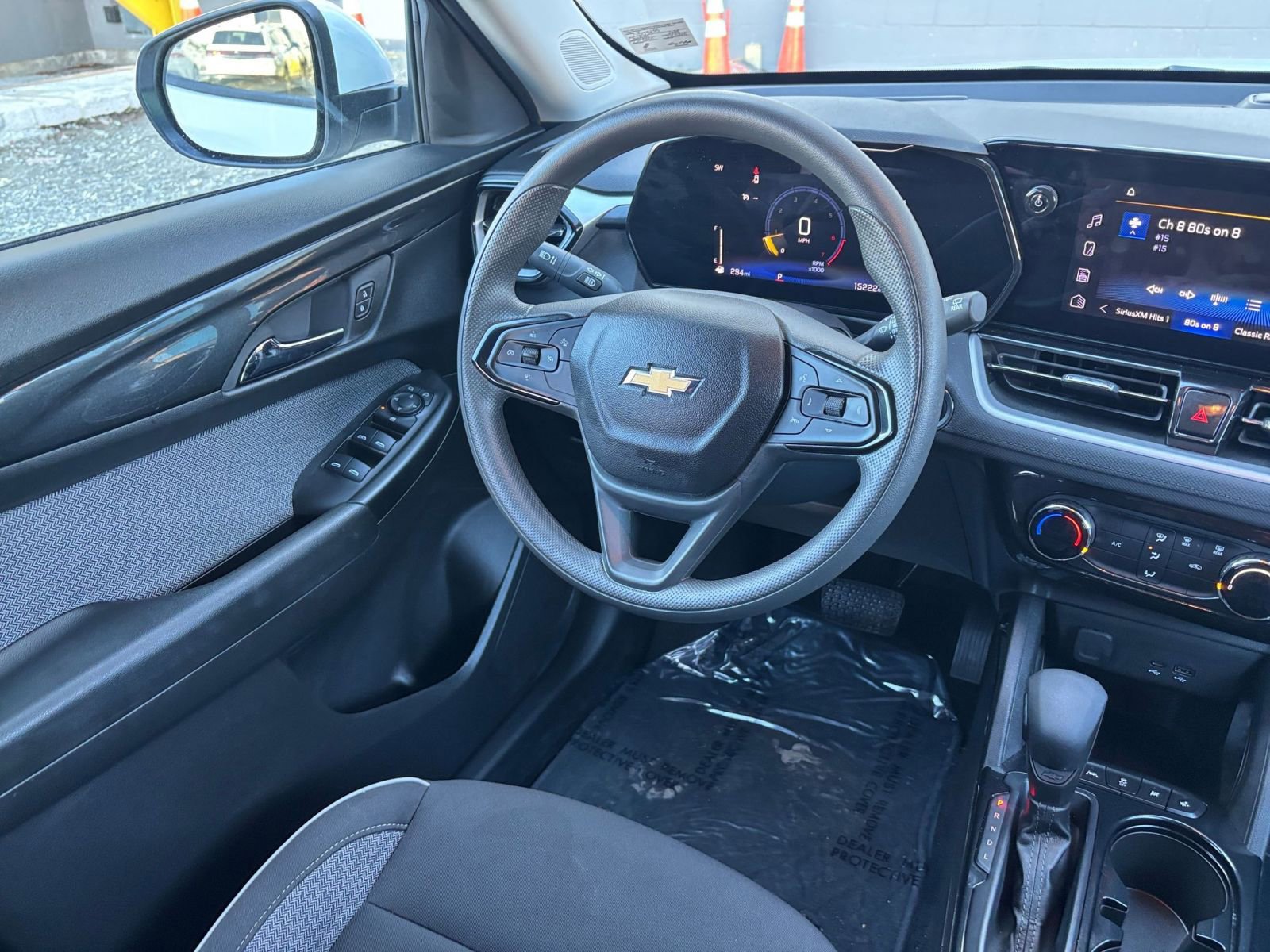 Used 2025 Chevrolet TrailBlazer LT image 30