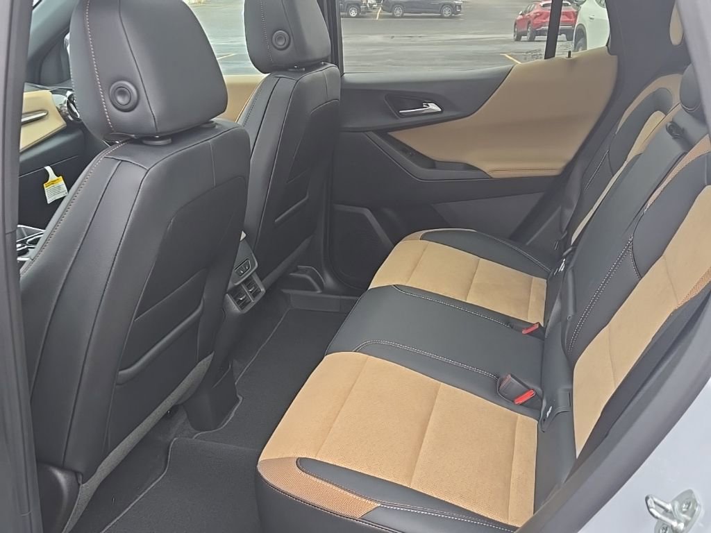 New 2026 Chevrolet Equinox ACTIV w/ Convenience Package III image 12