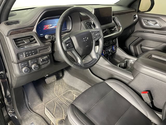 Certified 2023 Chevrolet Tahoe Z71 w/ Luxury Package AWD/4WD image 3