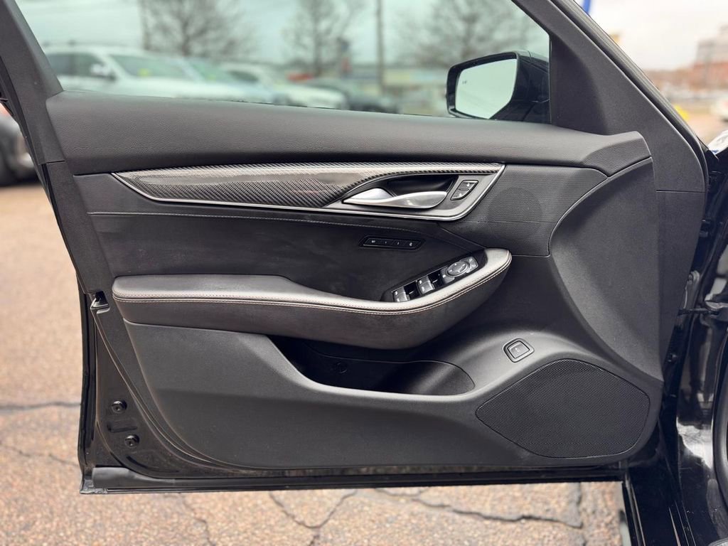 Used 2024 Cadillac CT5 Sport w/ Technology Package image 12