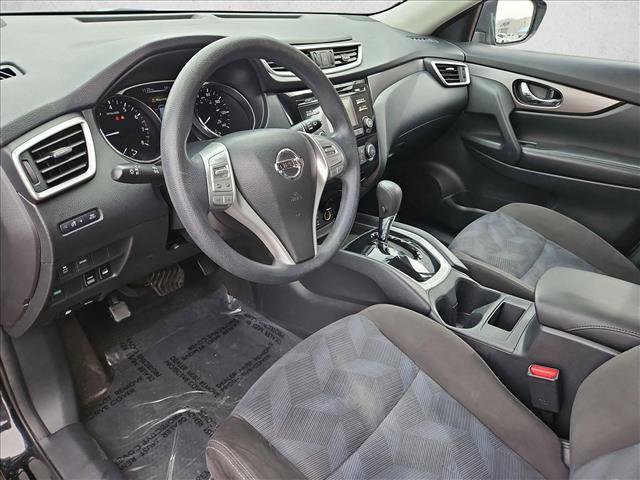 Used 2015 Nissan Rogue S image 12