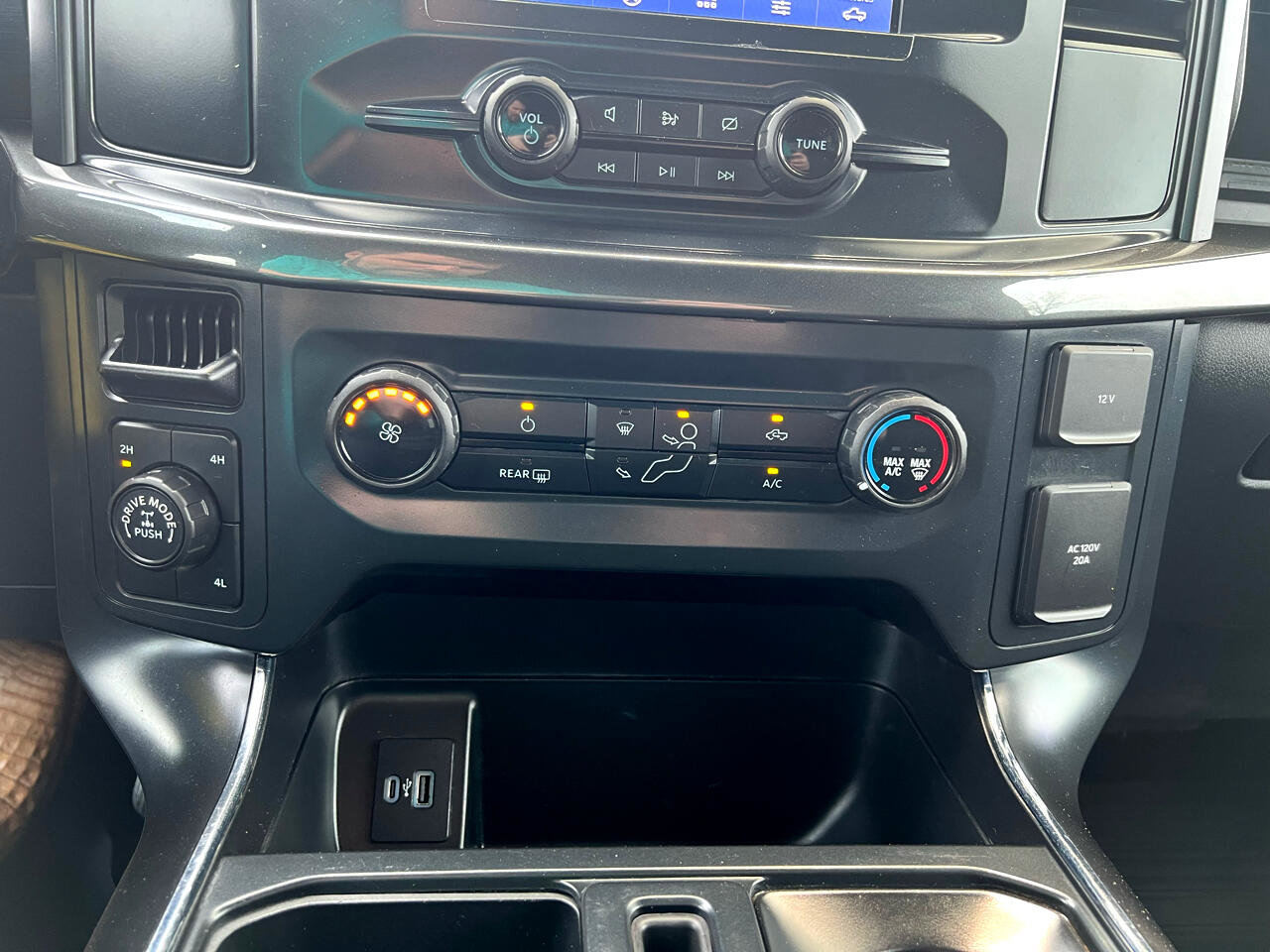 Used 2022 Ford F150 XL w/ STX Appearance Package image 26