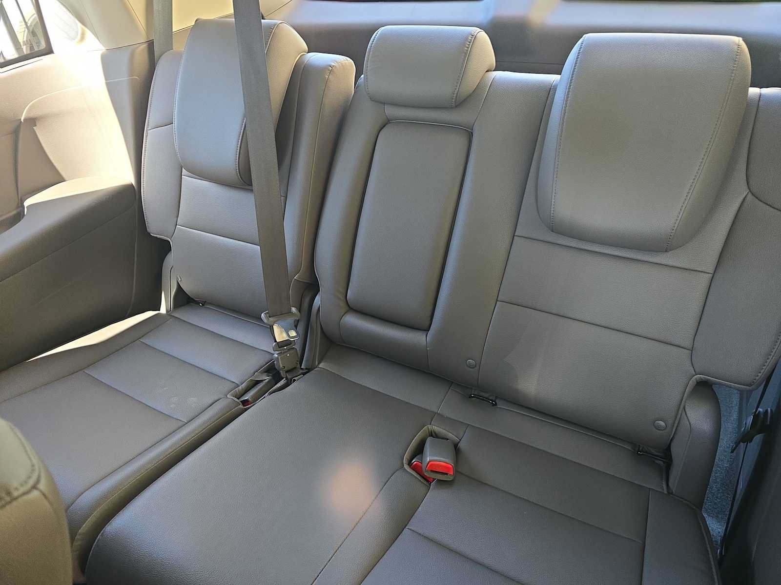 Used 2014 Honda Odyssey Touring image 12