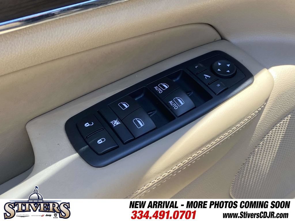 Used 2017 Jeep Grand Cherokee Overland w/ Jeep Active Safety Group AWD/4WD image 50