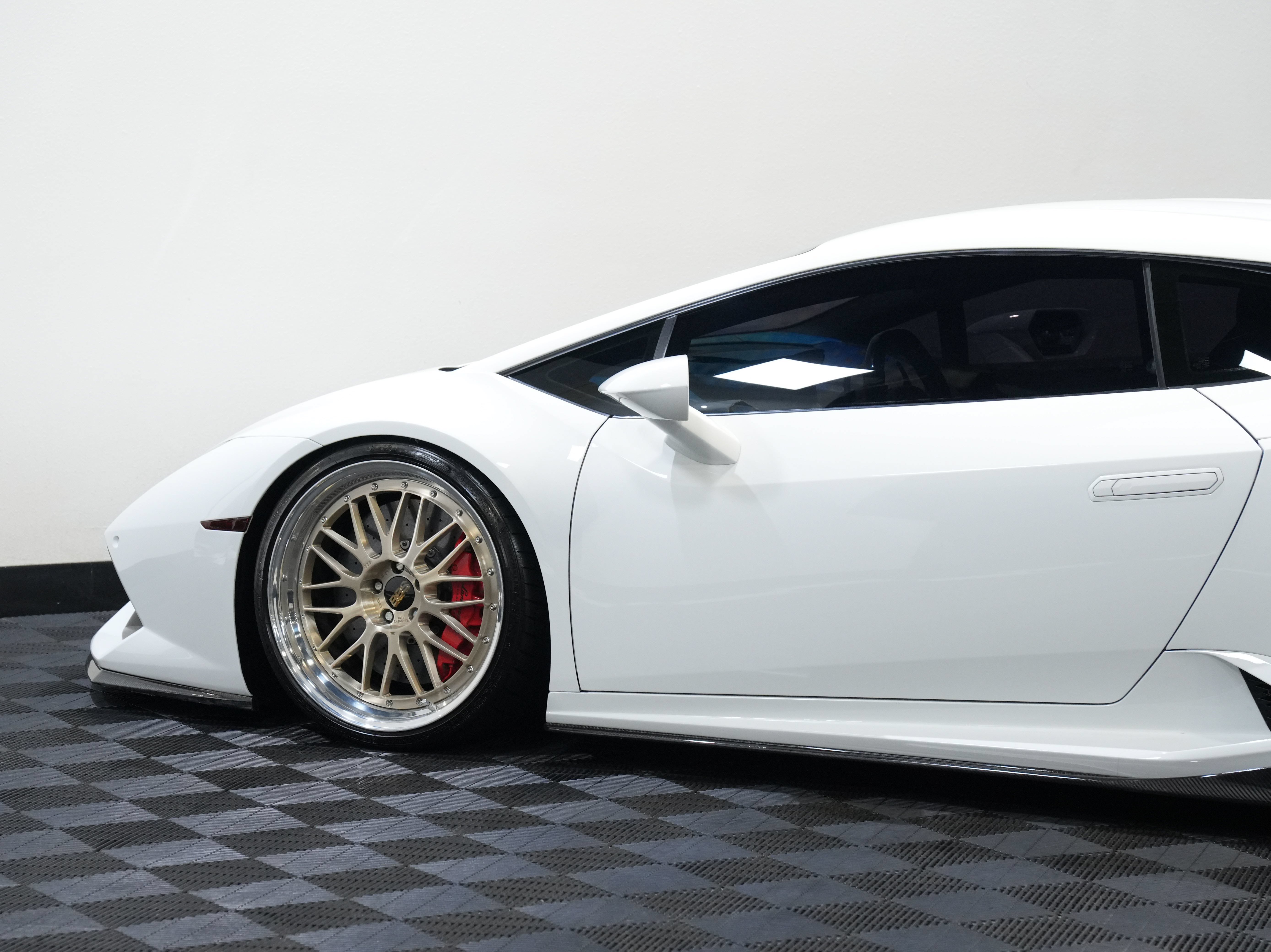 Used 2018 Lamborghini Huracan LP 610-4 AWD/4WD image 22