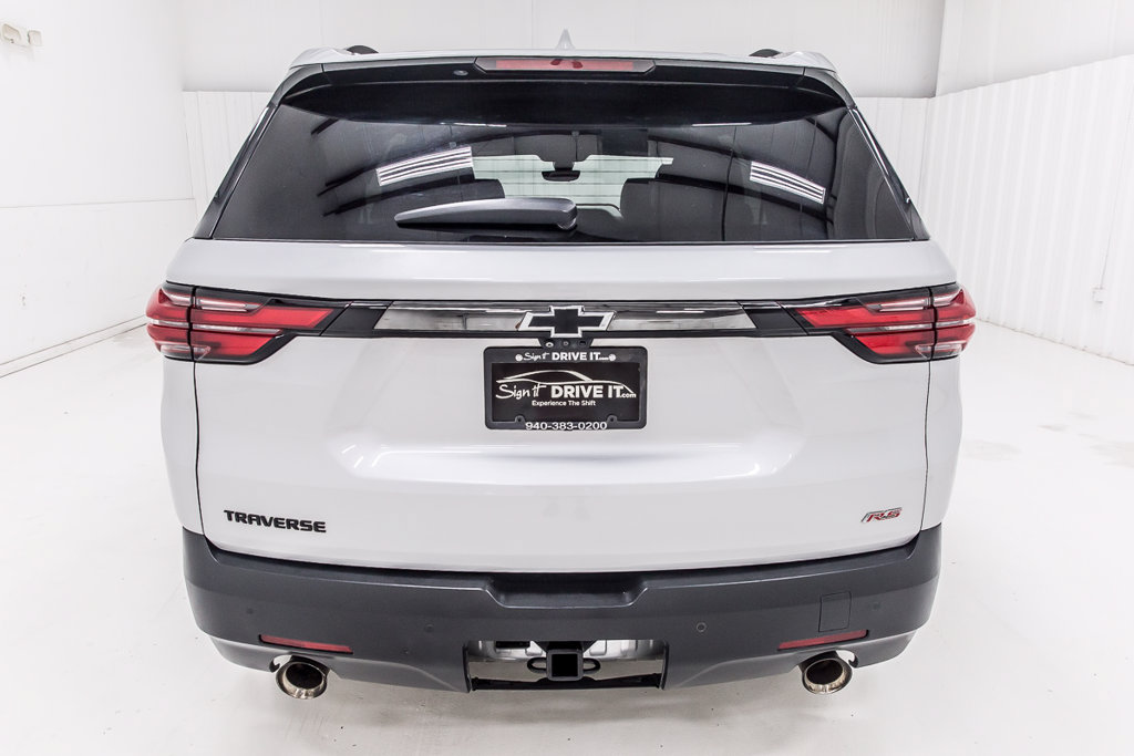 Used 2022 Chevrolet Traverse RS FWD image 6