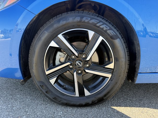 Used 2024 Nissan Sentra SV FWD image 27