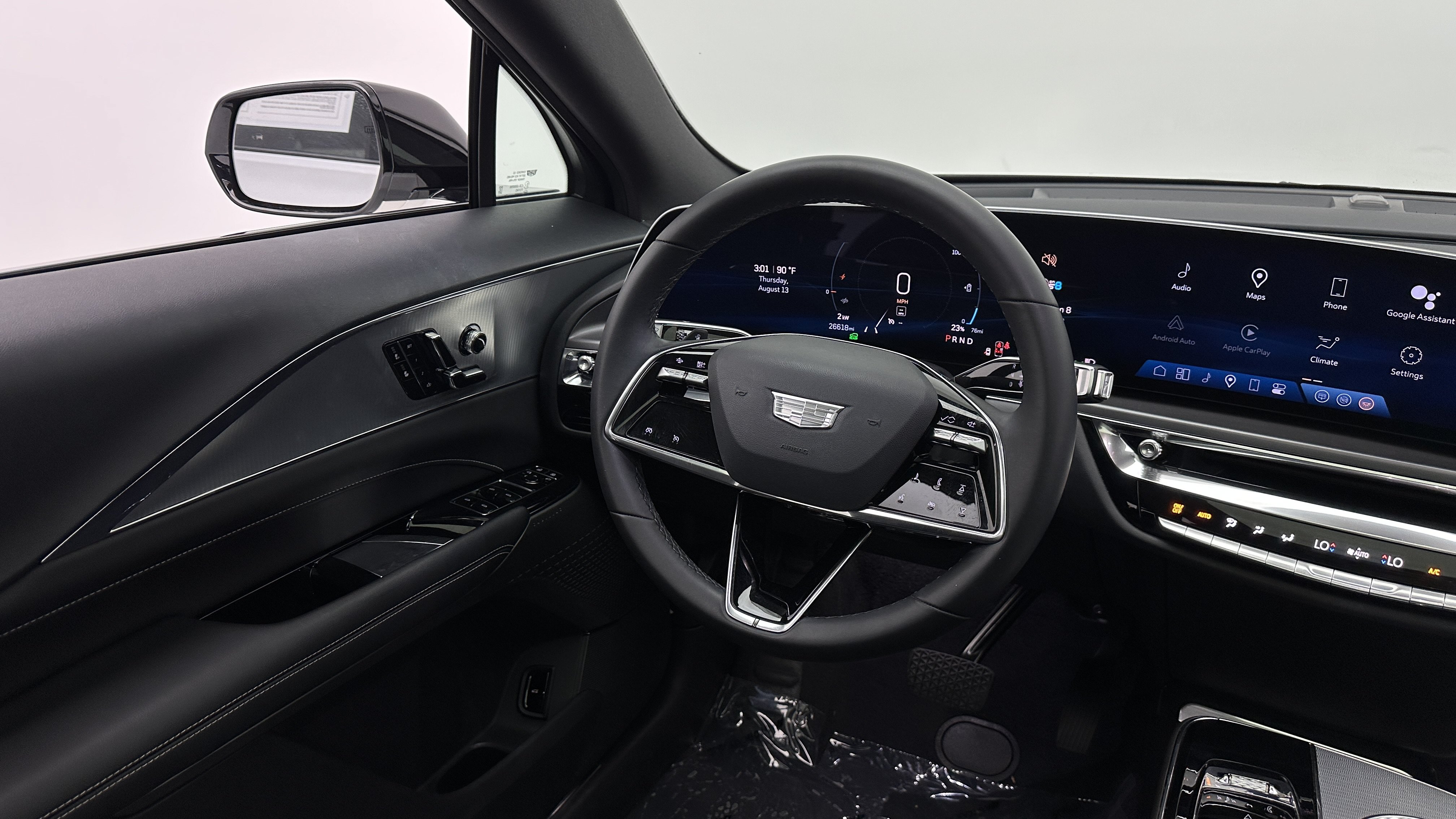 Used 2024 Cadillac Lyriq Tech RWD image 30