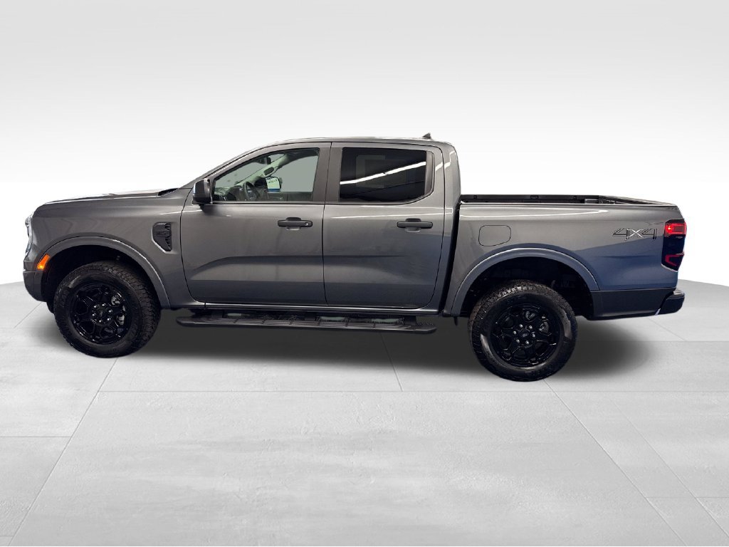 New 2026 Ford Ranger XLT w/ Black Appearance Package AWD/4WD image 2