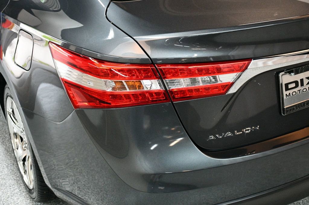 Used 2013 Toyota Avalon XLE Premium FWD image 14