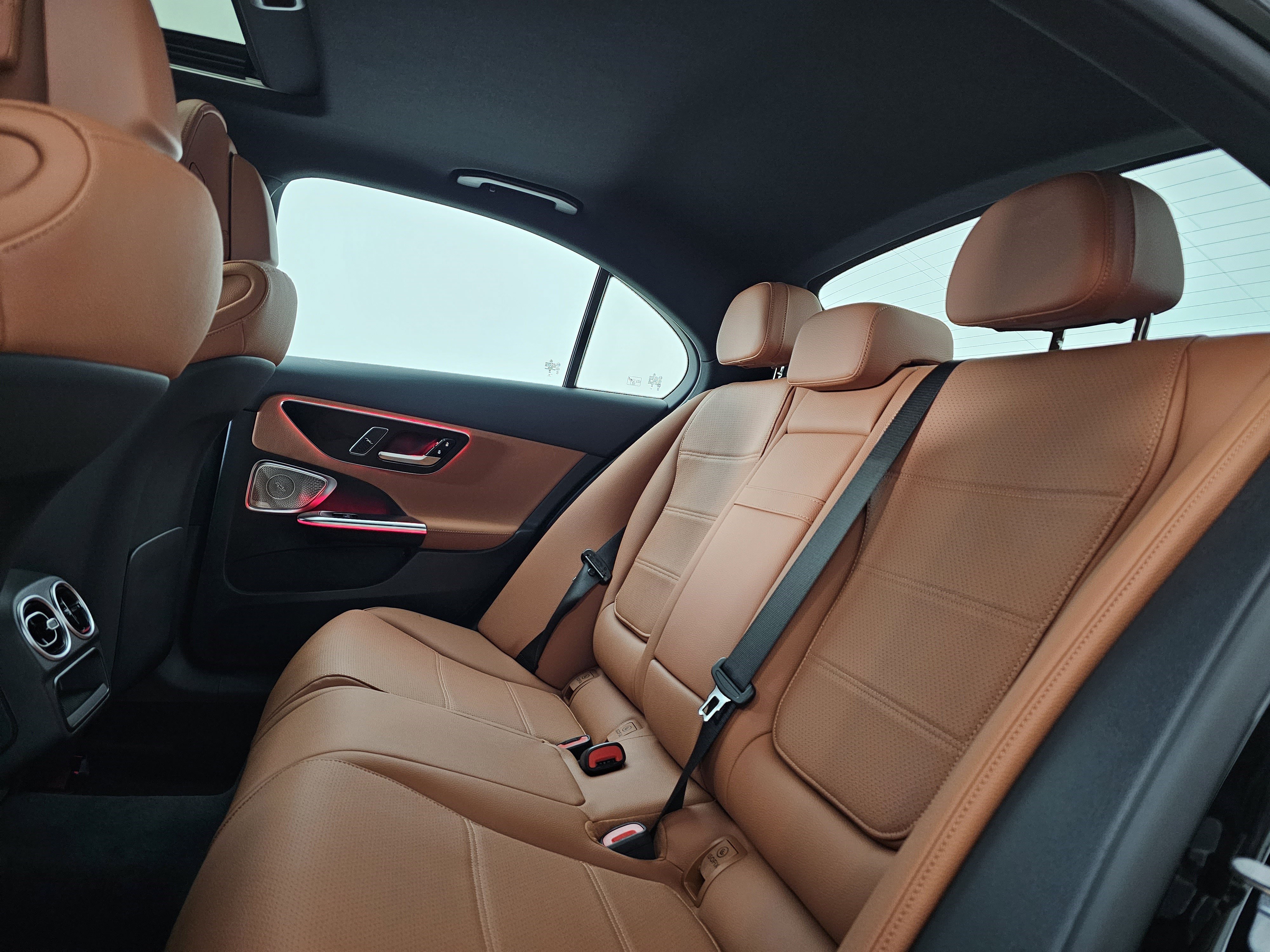 Certified 2025 Mercedes-Benz C 300 4MATIC Sedan image 22