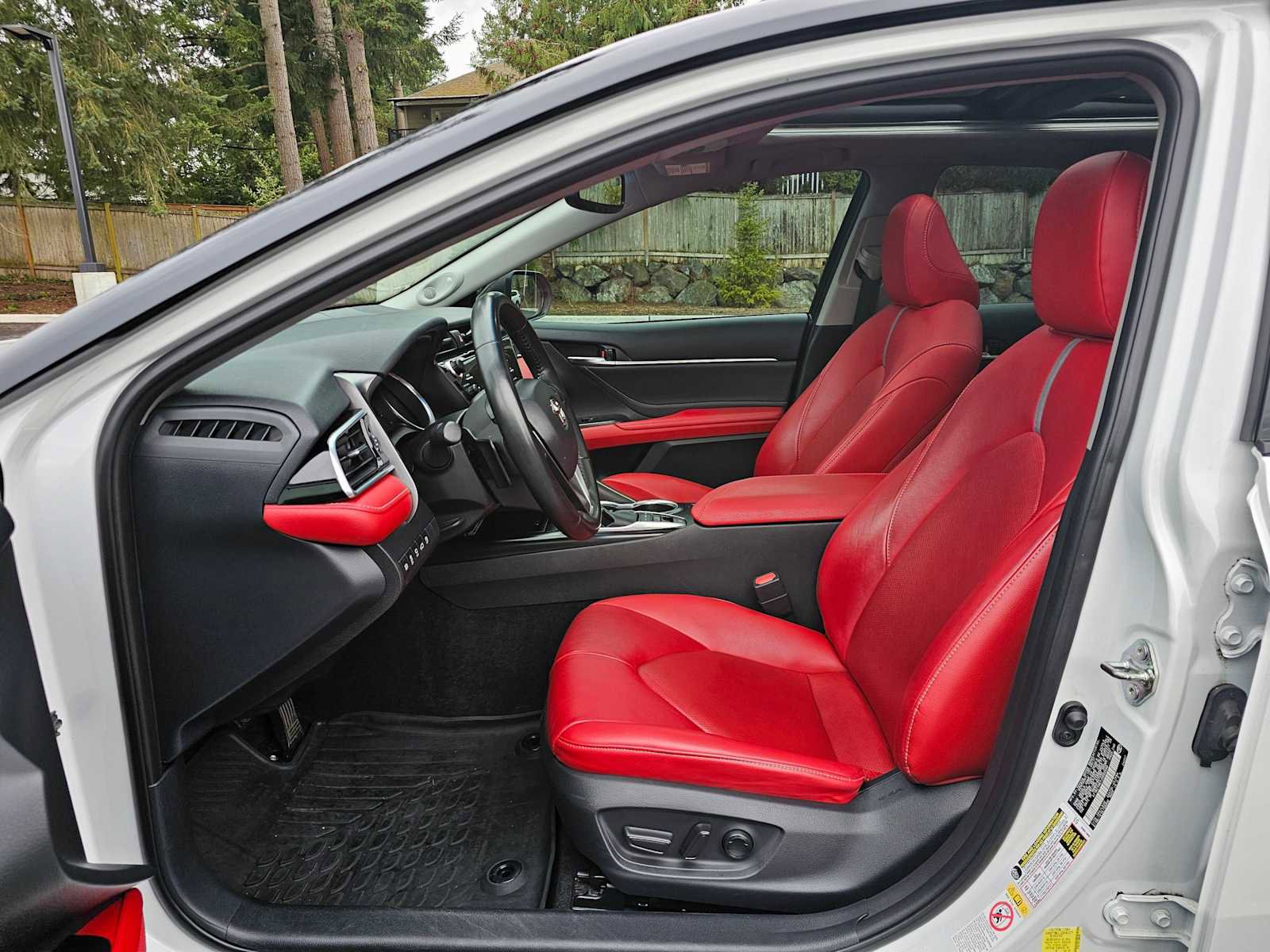 Used 2018 Toyota Camry XSE w/ Driver Assist Package image 20