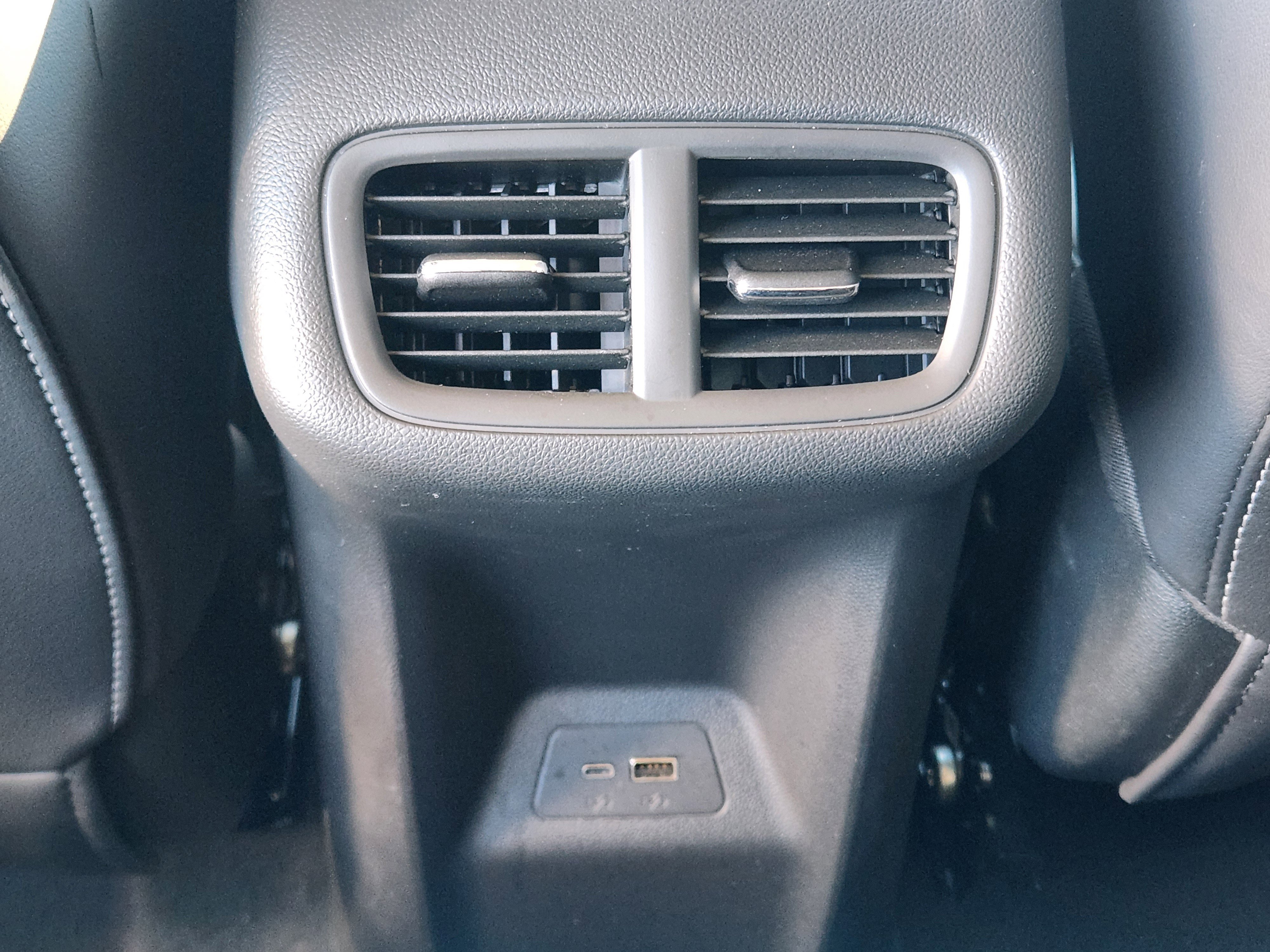 Certified 2025 Buick Envision Preferred image 33