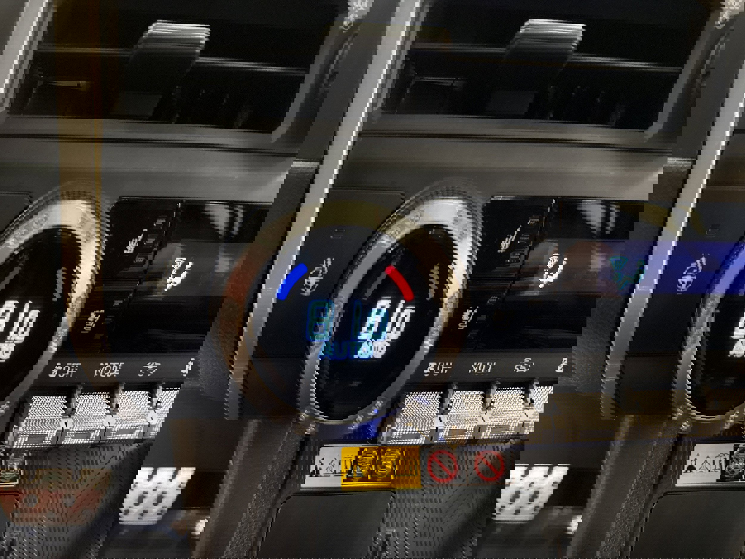 Used 2024 Toyota Tacoma TRD Sport w/ TRD Sport Premium Package image 35