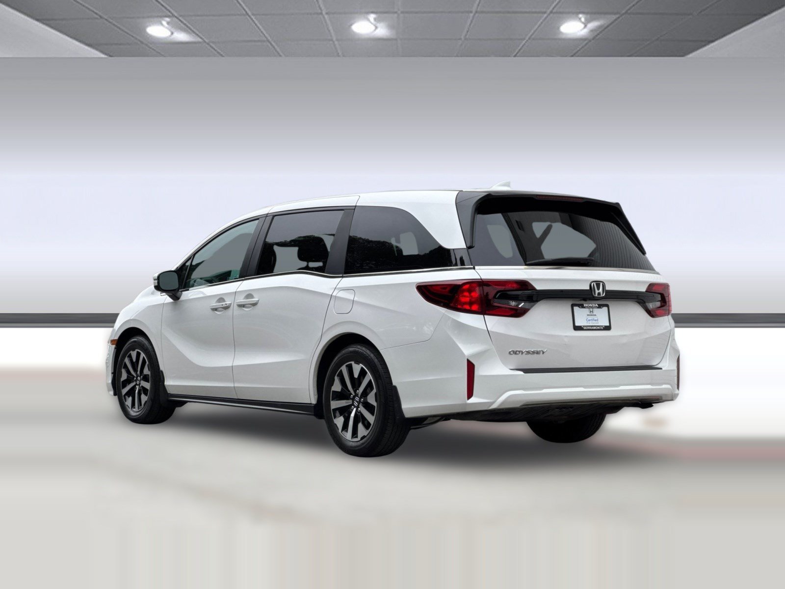 Certified 2025 Honda Odyssey EX-L image 3