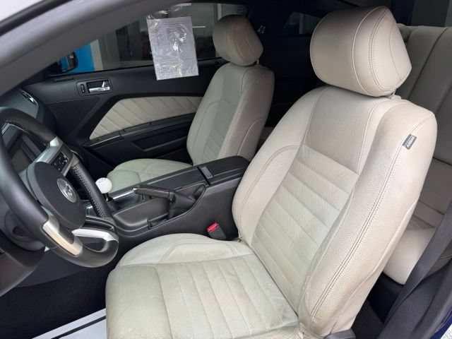 Used 2012 Ford Mustang GT Premium RWD image 14