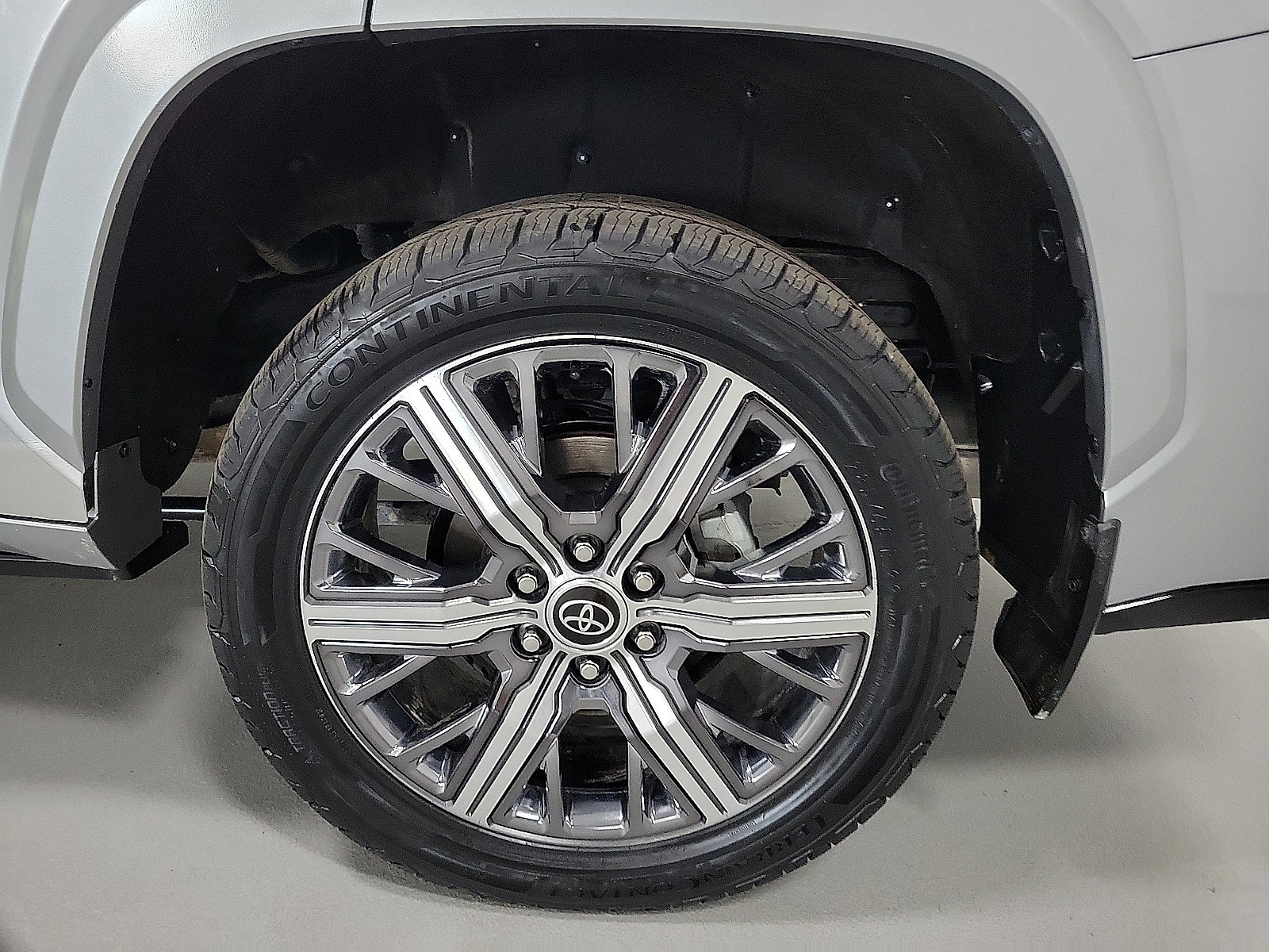 Certified 2023 Toyota Sequoia Capstone AWD/4WD image 20