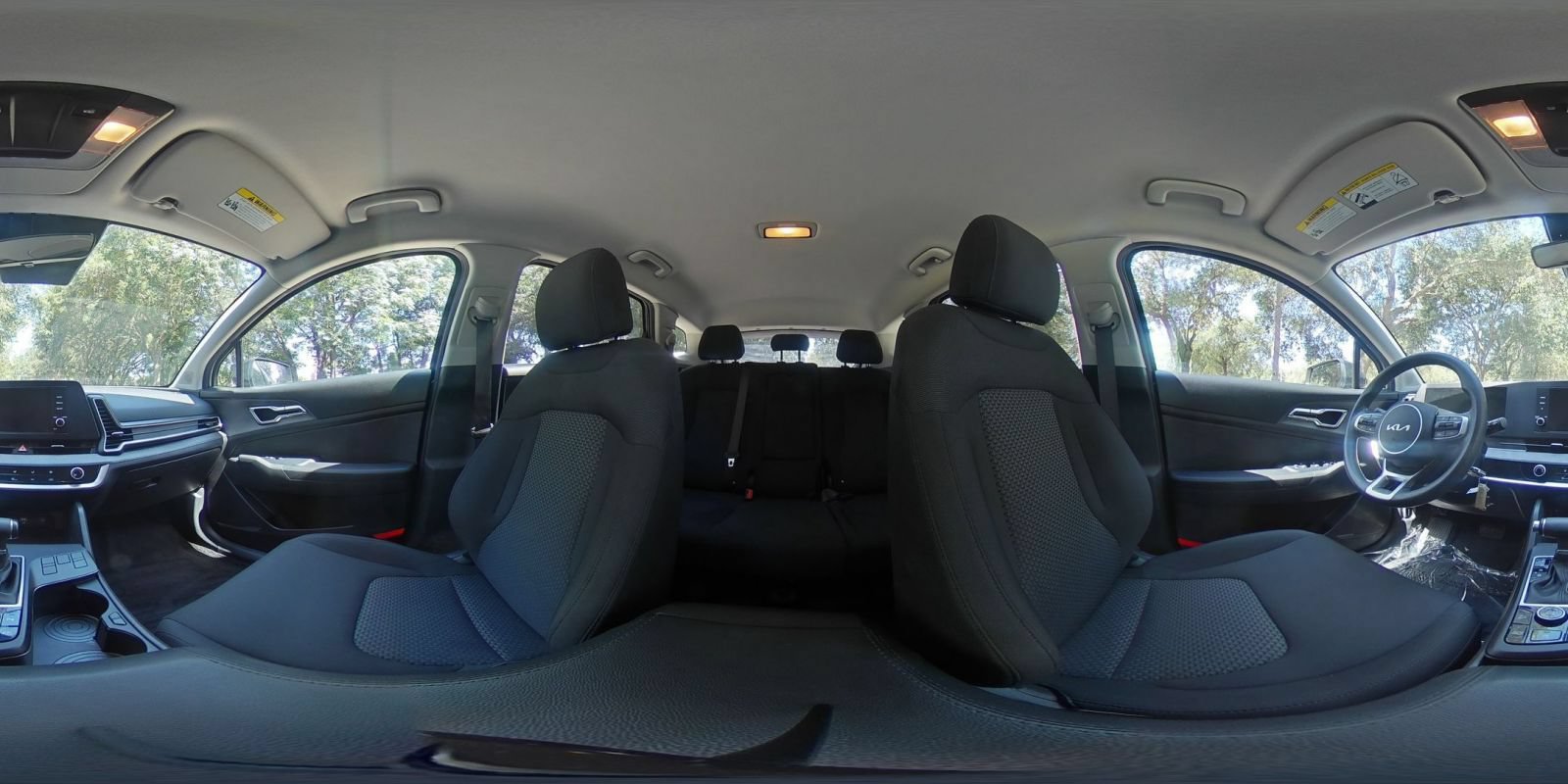 Used 2025 Kia Sportage LX FWD image 40