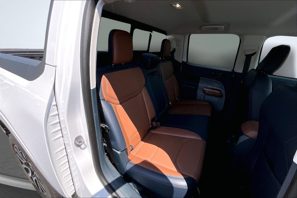 Used 2022 Ford Maverick Lariat w/ Lariat Luxury Package FWD image 27