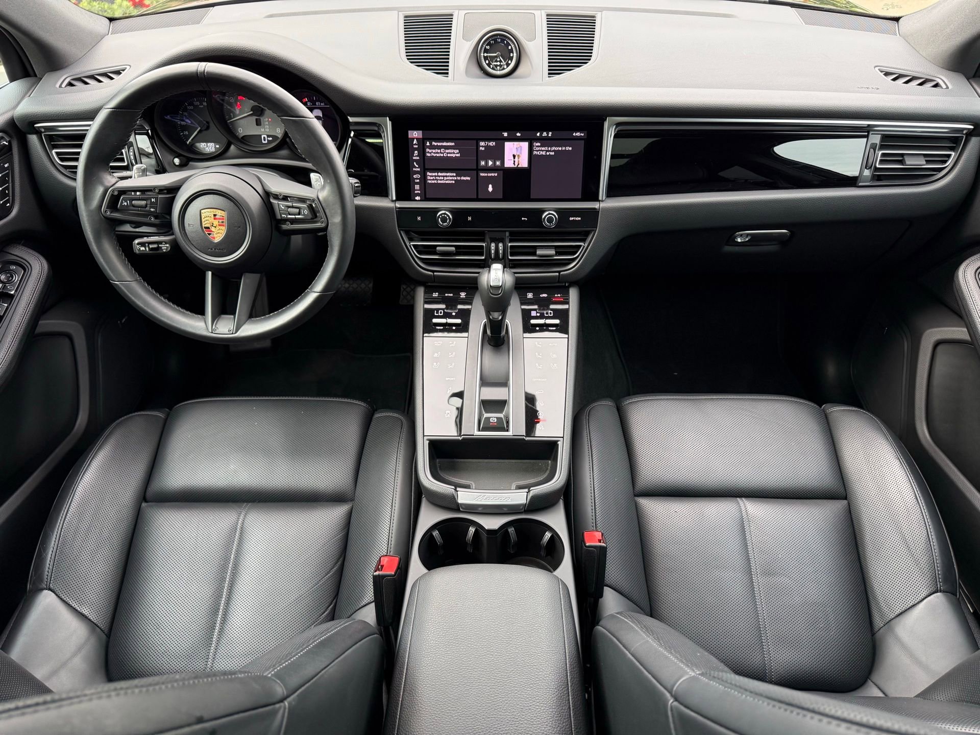 Certified 2024 Porsche Macan S image 14