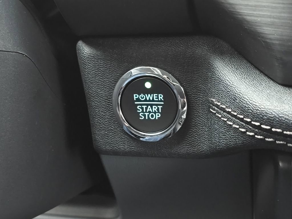 New 2025 Ford F150 Lightning Flash AWD/4WD image 5