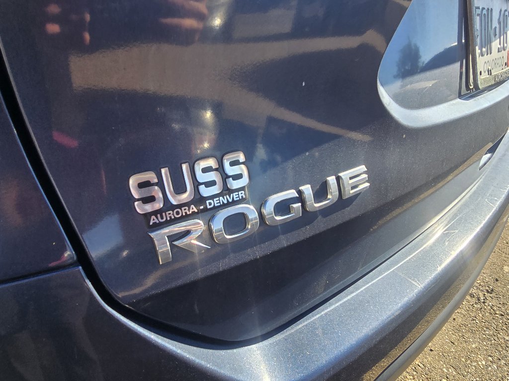 Used 2016 Nissan Rogue S AWD/4WD image 10