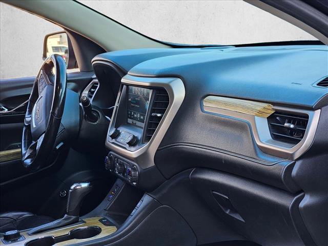Used 2018 GMC Acadia Denali w/ Technology Package AWD/4WD image 19