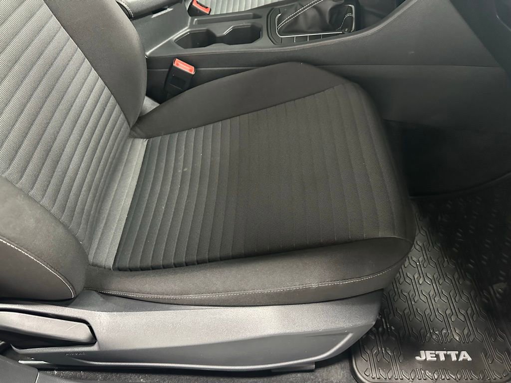 Used 2025 Volkswagen Jetta S image 55