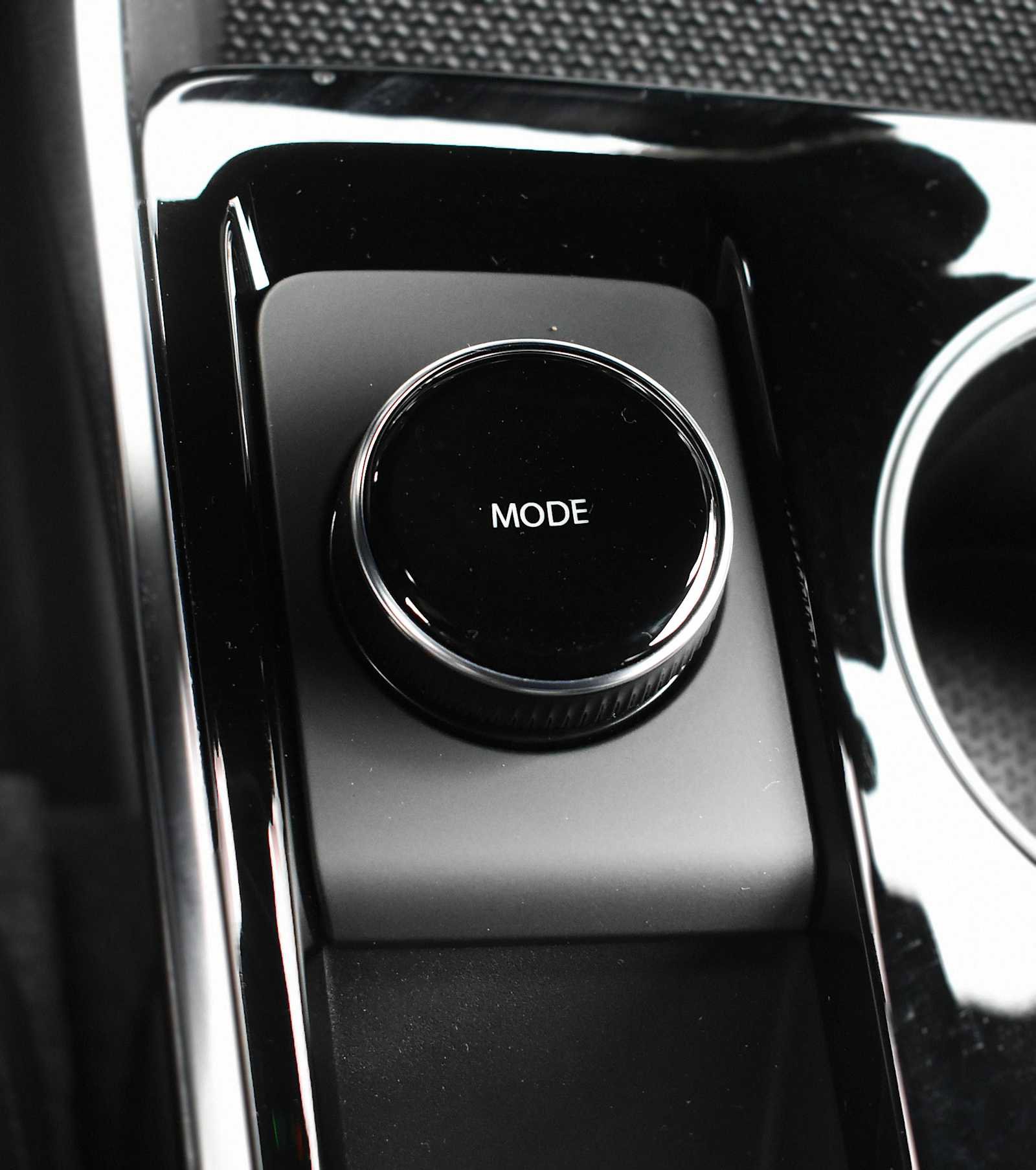 New 2026 Chevrolet Equinox RS w/ Convenience Package III image 23