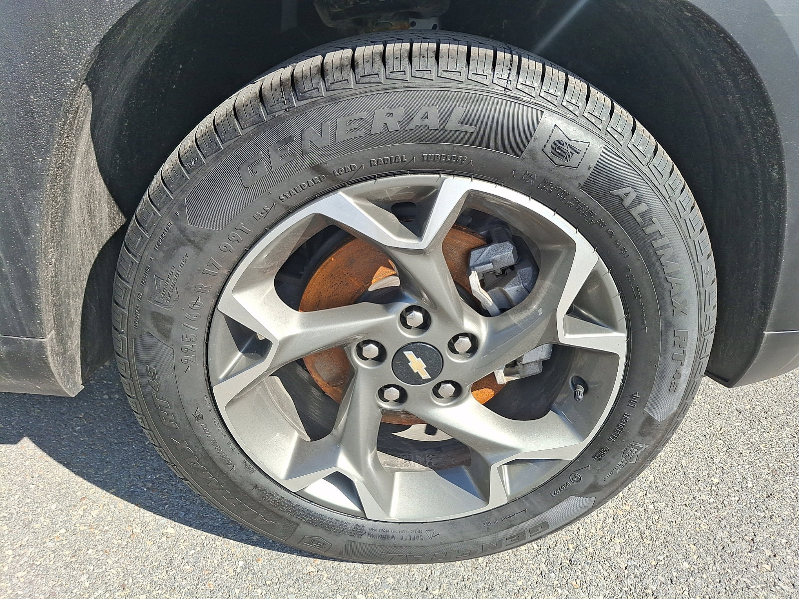 Certified 2024 Chevrolet Trax LT w/ Sunroof Package image 8