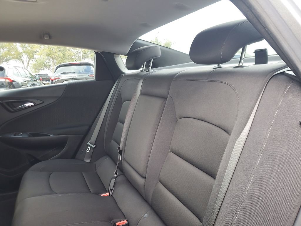 Used 2024 Chevrolet Malibu LT image 9