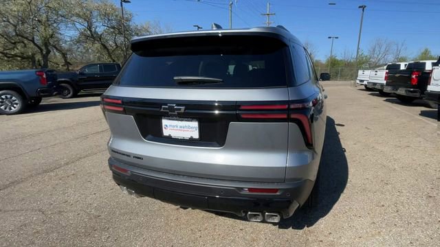New 2026 Chevrolet Traverse LT w/ Midnight/Sport Edition AWD/4WD image 9
