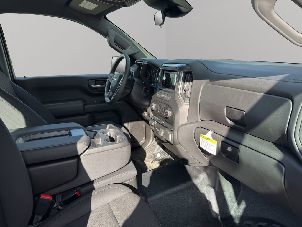 New 2026 Chevrolet Silverado 1500 W/T w/ Trailering Package image 17