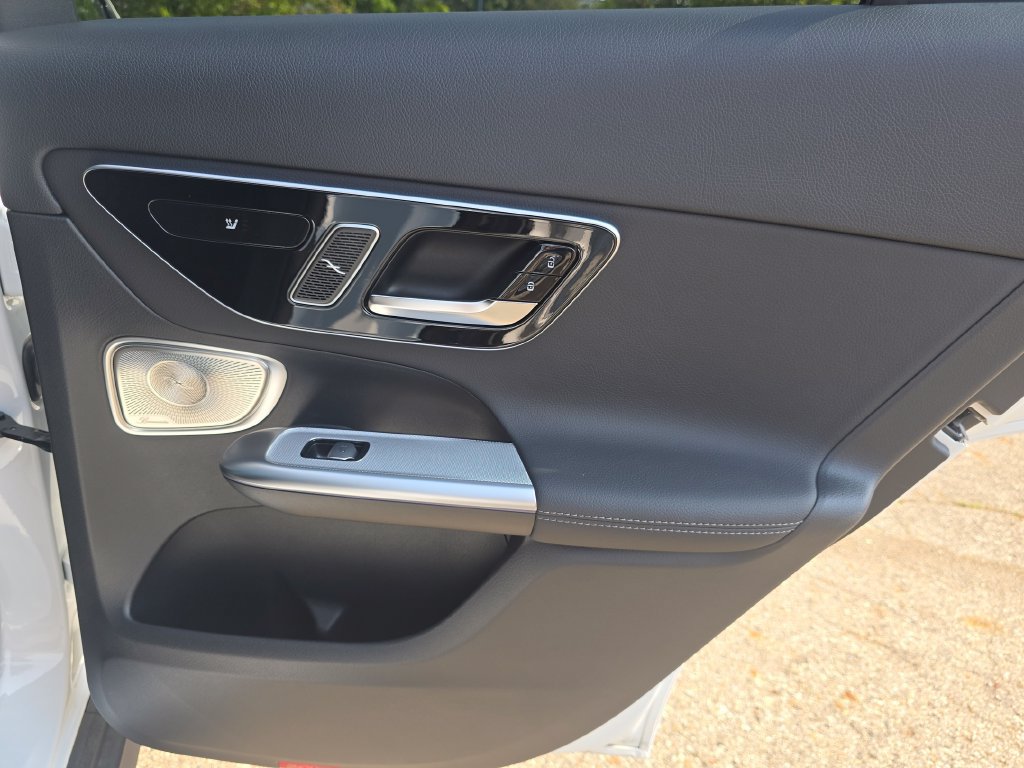 Certified 2026 Mercedes-Benz GLC 300 4MATIC image 25