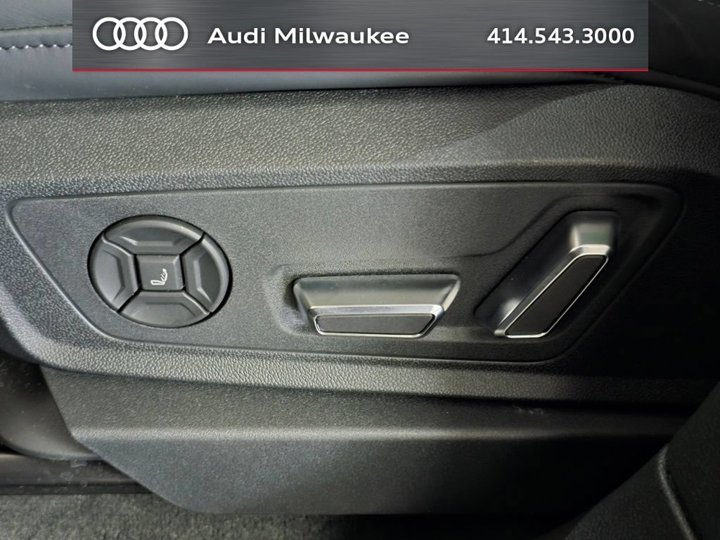 Used 2024 Audi Q8 e-tron Prestige w/ Prestige Package AWD/4WD image 18