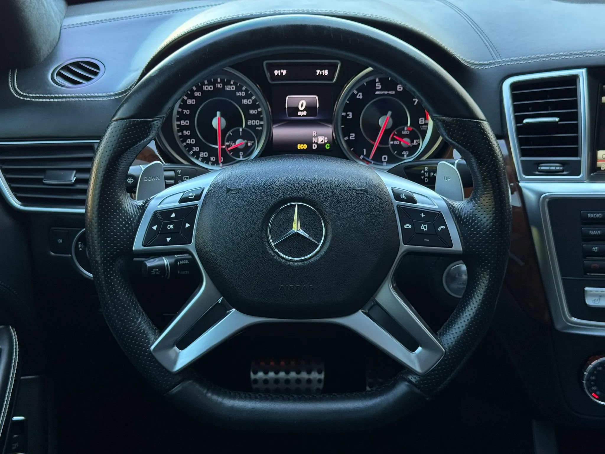 Used 2014 Mercedes-Benz GL 63 AMG 4MATIC image 34