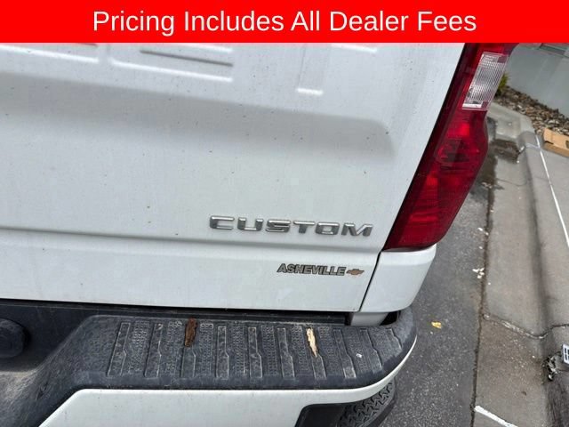 Used 2023 Chevrolet Silverado 1500 Custom AWD/4WD image 18