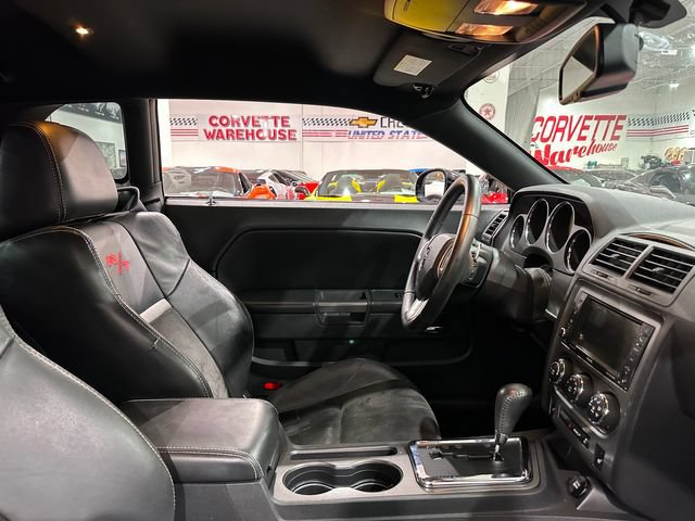 Used 2014 Dodge Challenger R/T RWD image 14
